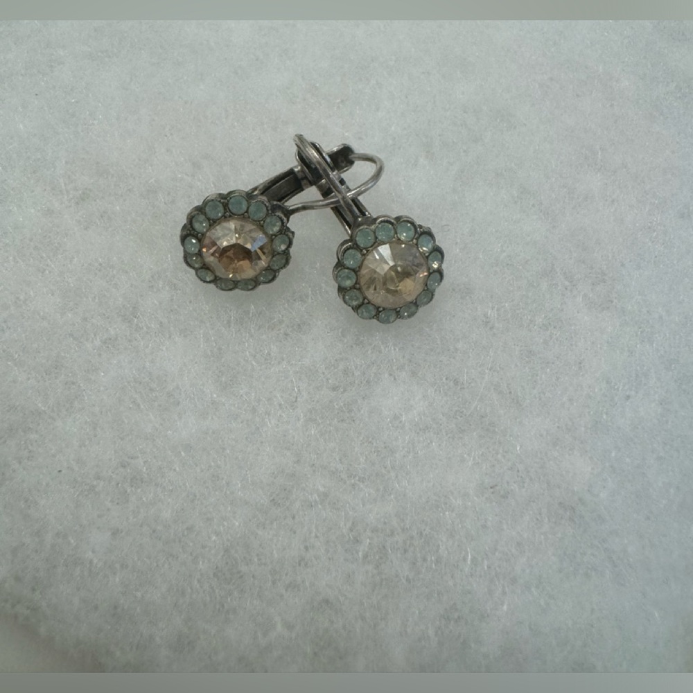 SABIKA - Prim Grace Drop Earrings